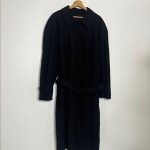 Joseph And Feiss International men’s Long  black Trench Coat lined size 44 = XL